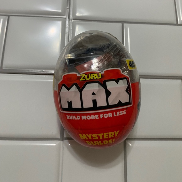 ZURU MAX BUILD MYSTERY CAPSULE - Picture 1 of 5